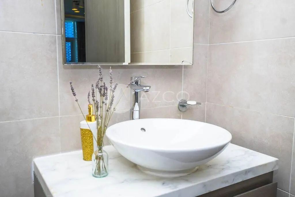 Apartment Deluxe One Br In Damac Maison Prive Dubai