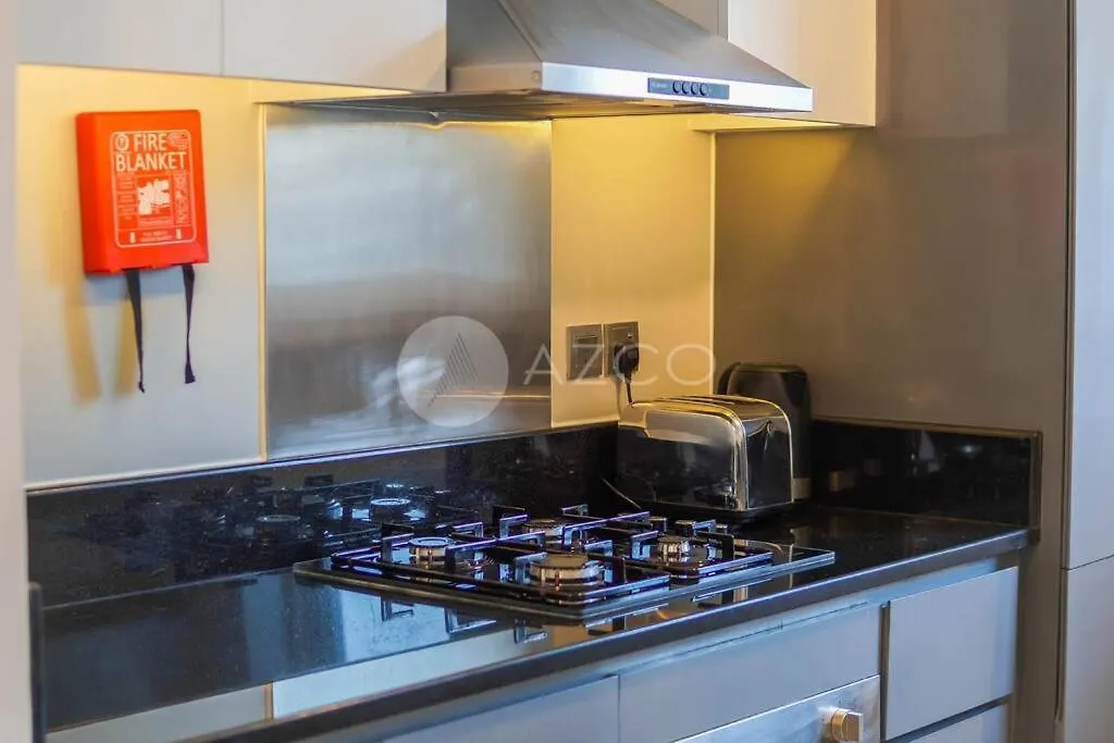 Apartment Deluxe One Br In Damac Maison Prive Dubai