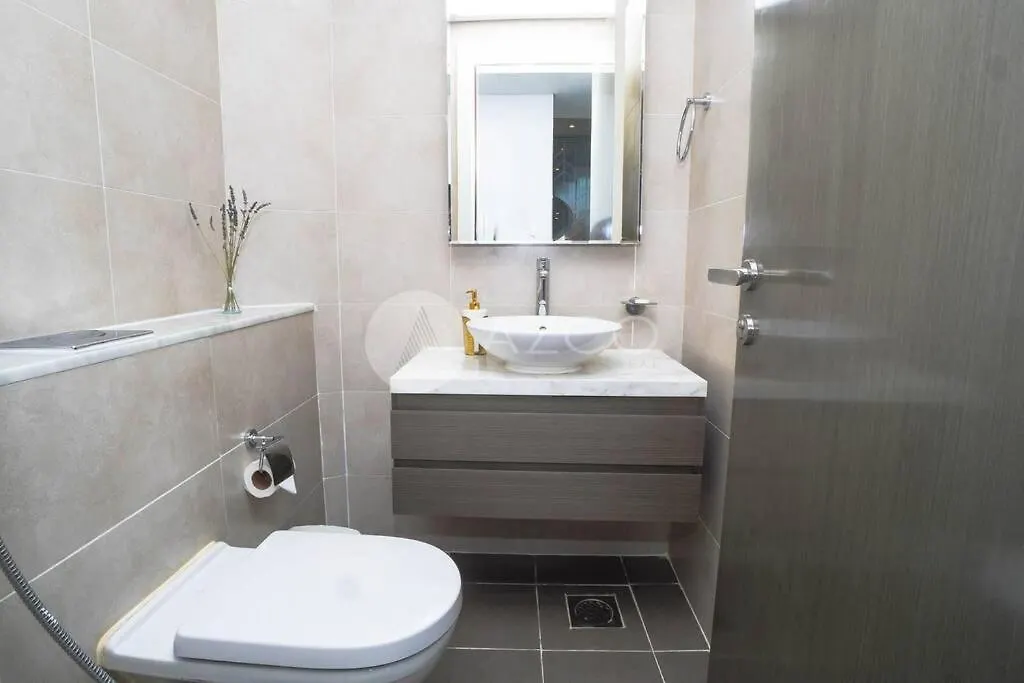 Apartment Deluxe One Br In Damac Maison Prive Dubai United Arab Emirates