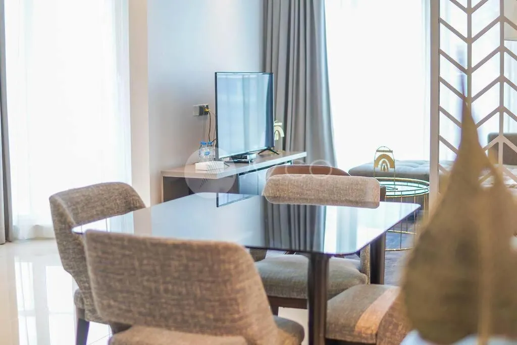Deluxe One Br In Damac Maison Prive Dubai
