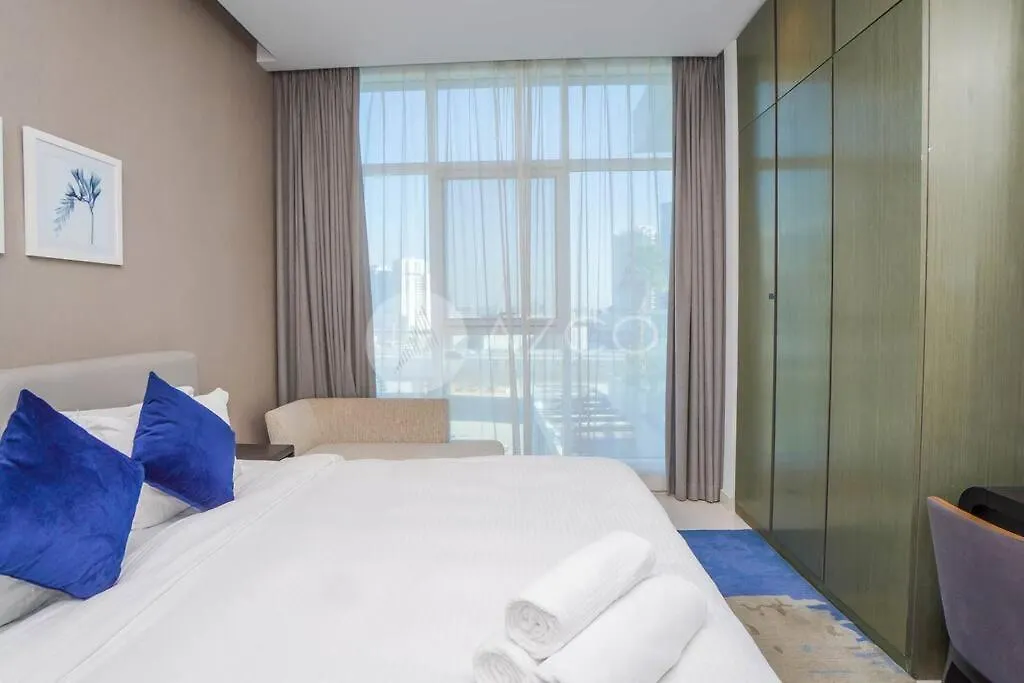 Deluxe One Br In Damac Maison Prive Dubai Apartment