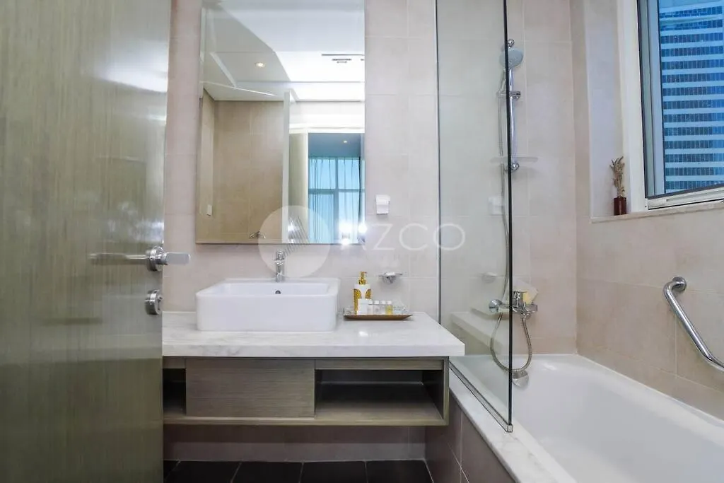 Deluxe One Br In Damac Maison Prive Dubai Apartment