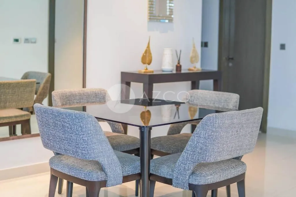Deluxe One Br In Damac Maison Prive Dubai Apartment